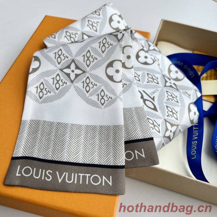 Louis Vuitton Scarf LVS00187